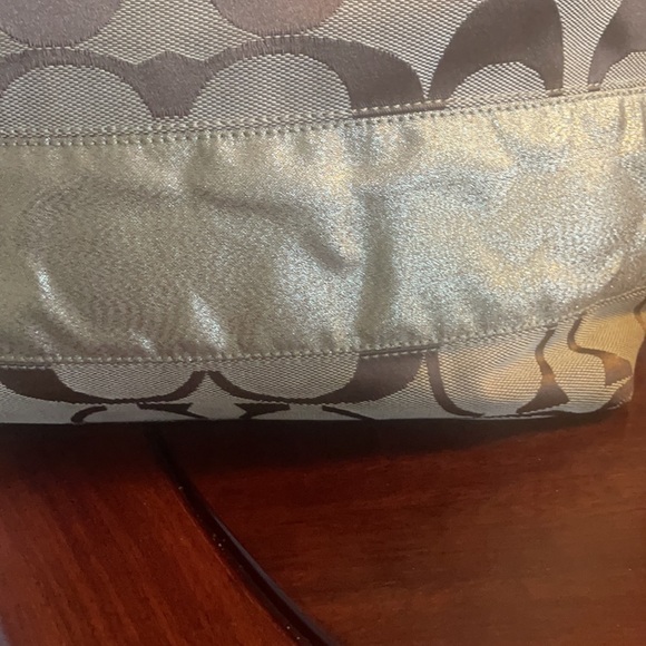 Coach Signature Tote - Picture 5 of 11